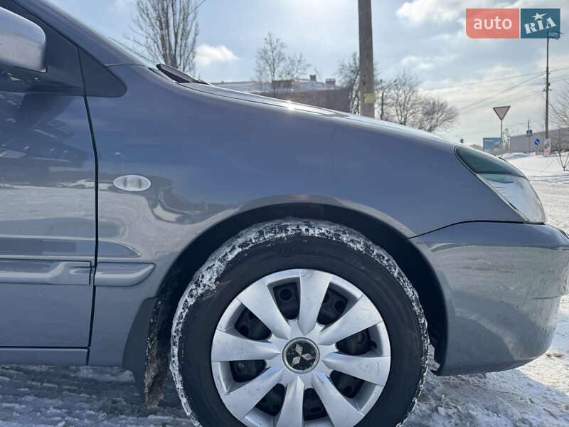 Седан Mitsubishi Lancer 2009 в Киеве фото 9 Седан Mitsubishi Lancer 2009 в Киеве