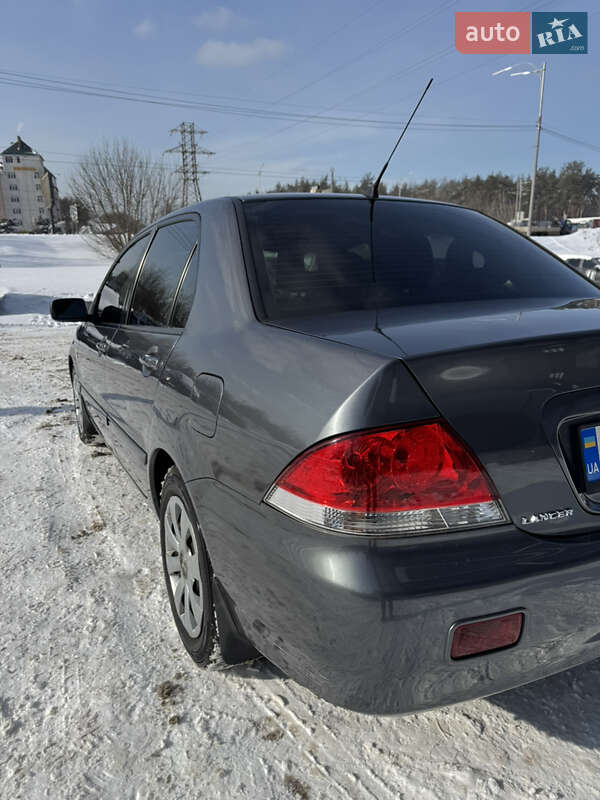 Седан Mitsubishi Lancer 2009 в Киеве фото 19 Седан Mitsubishi Lancer 2009 в Киеве