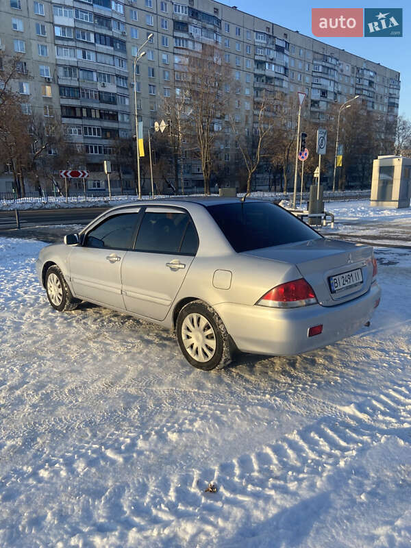 Седан Mitsubishi Lancer 2009 в Харькове фото 3 Седан Mitsubishi Lancer 2009 в Харькове