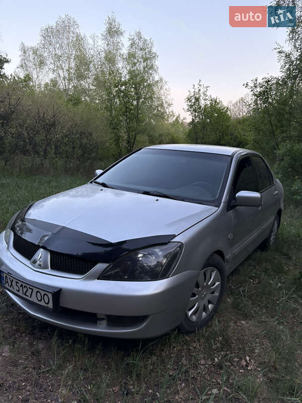 Седан Mitsubishi Lancer 2007 в Люботине