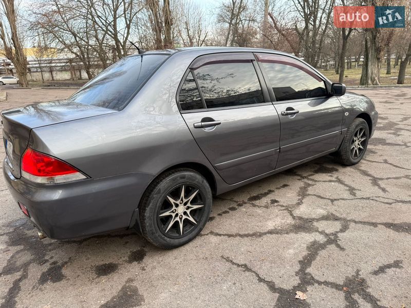 Седан Mitsubishi Lancer 2007 в Днепре
