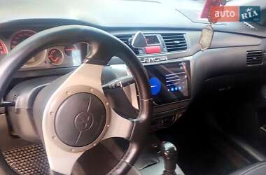 Седан Mitsubishi Lancer 2005 в Николаеве