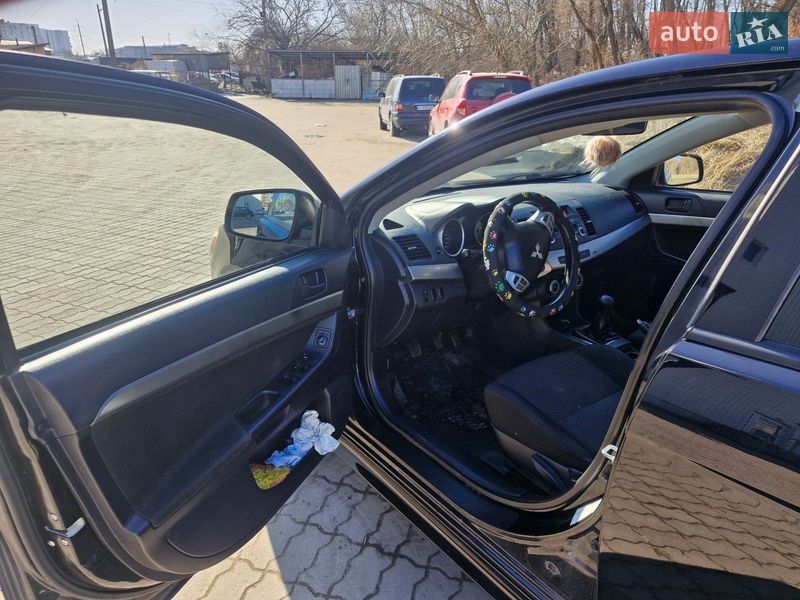 Хэтчбек Mitsubishi Lancer 2009 в Львове