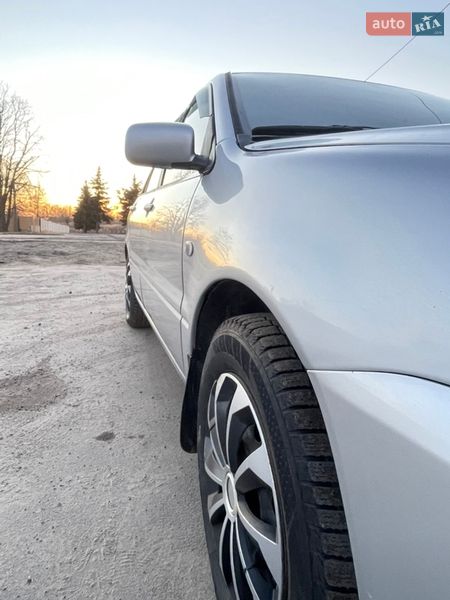 Седан Mitsubishi Lancer 2003 в Харькове фото 4 Седан Mitsubishi Lancer 2003 в Харькове