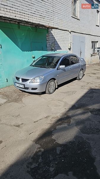 Седан Mitsubishi Lancer 2007 в Киеве