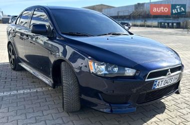 Седан Mitsubishi Lancer 2013 в Чернівцях