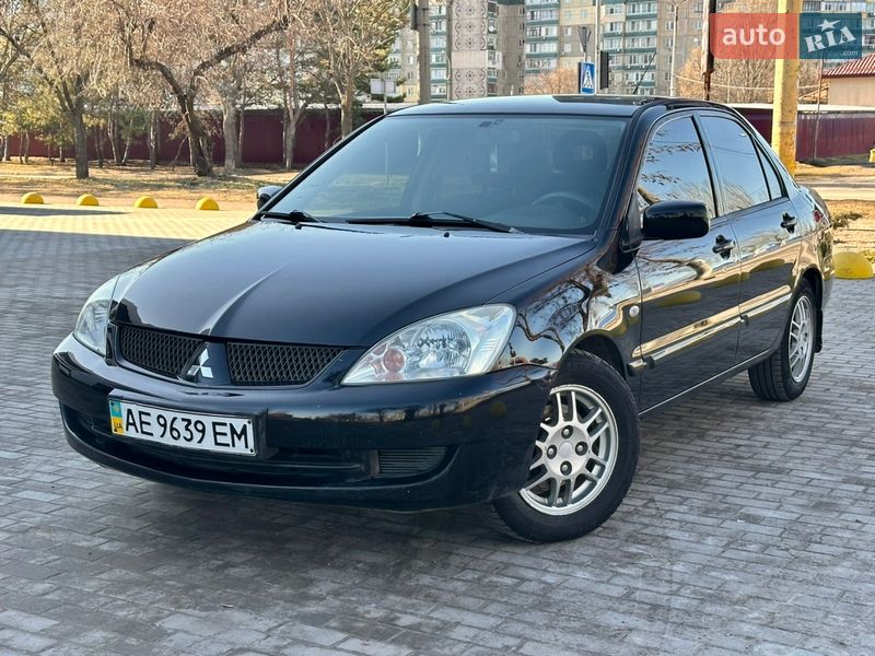 Седан Mitsubishi Lancer 2005 в Каменском
