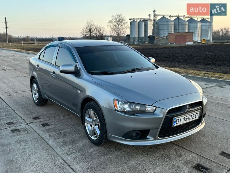 Mitsubishi Lancer 2012