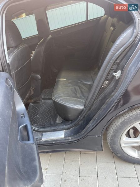 Седан Mitsubishi Lancer 2007 в Черновцах
