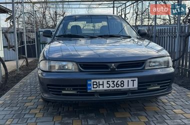 Седан Mitsubishi Lancer 1993 в Николаеве