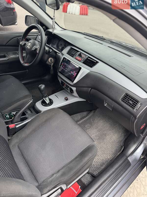 Седан Mitsubishi Lancer 2008 в Полтаве