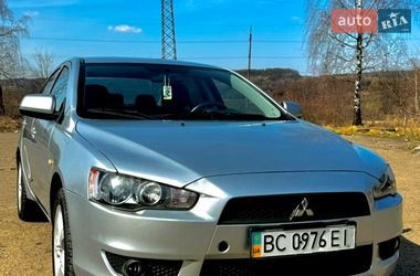 Седан Mitsubishi Lancer 2009 в Новом Роздоле