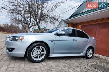 Седан Mitsubishi Lancer 2014 в Киеве