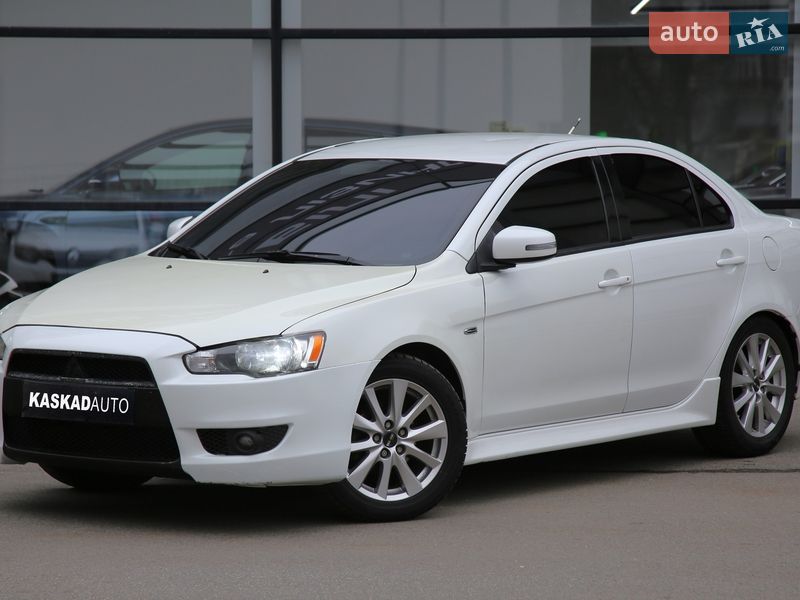 Mitsubishi Lancer 2016