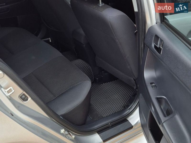 Седан Mitsubishi Lancer 2015 в Чернигове