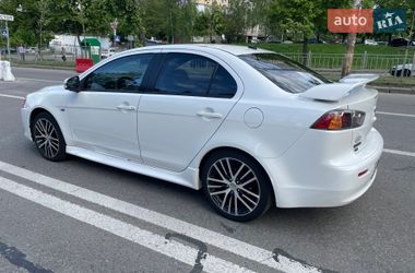 Седан Mitsubishi Lancer 2016 в Киеве фото 8 Седан Mitsubishi Lancer 2016 в Киеве