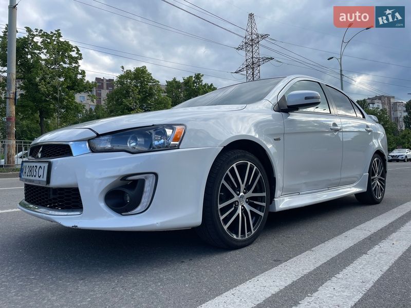 Седан Mitsubishi Lancer 2016 в Киеве фото 7 Седан Mitsubishi Lancer 2016 в Киеве