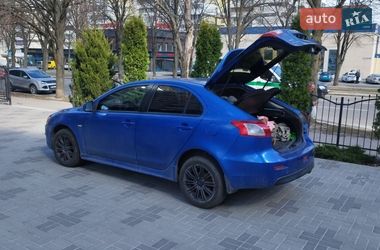 Хетчбек Mitsubishi Lancer 2009 в Дніпрі