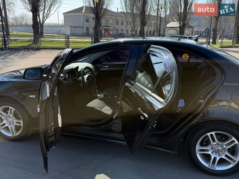 Седан Mitsubishi Lancer 2008 в Одессе