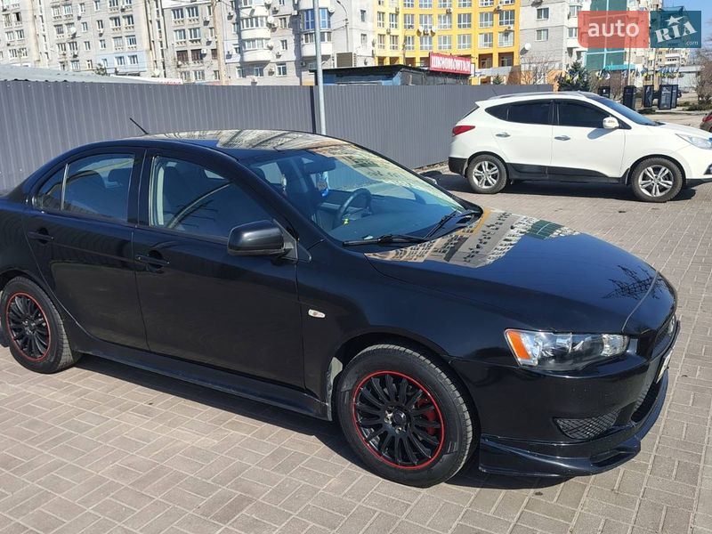 Mitsubishi Lancer 2011