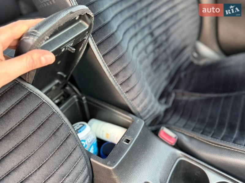 Седан Mitsubishi Lancer 2007 в Днепре