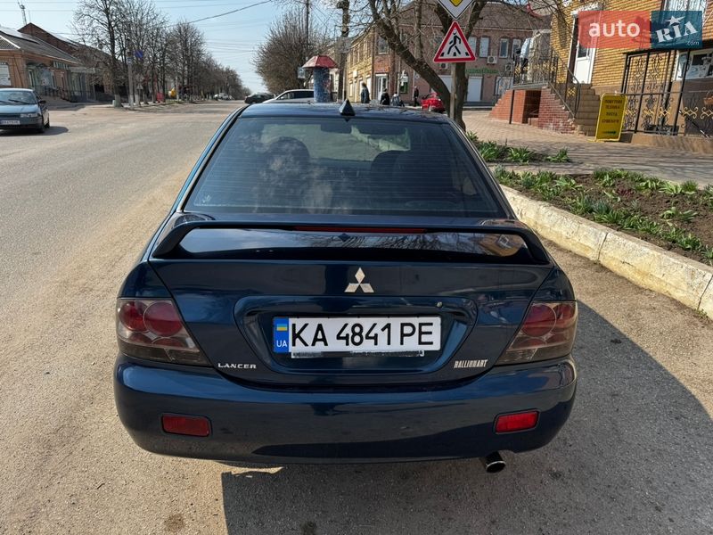 Седан Mitsubishi Lancer 2006 в Николаеве