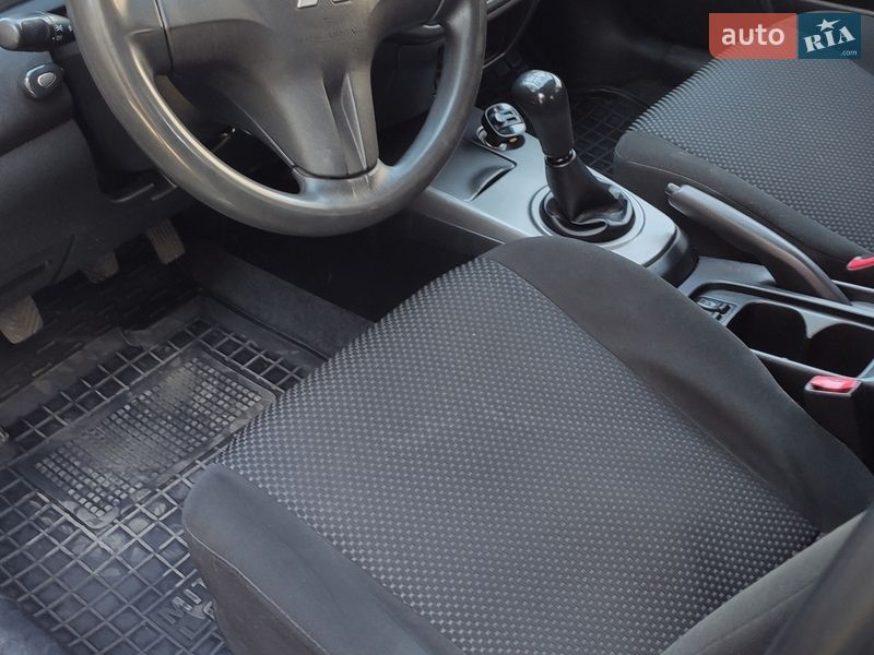 Седан Mitsubishi Lancer 2008 в Виннице фото 56 Седан Mitsubishi Lancer 2008 в Виннице