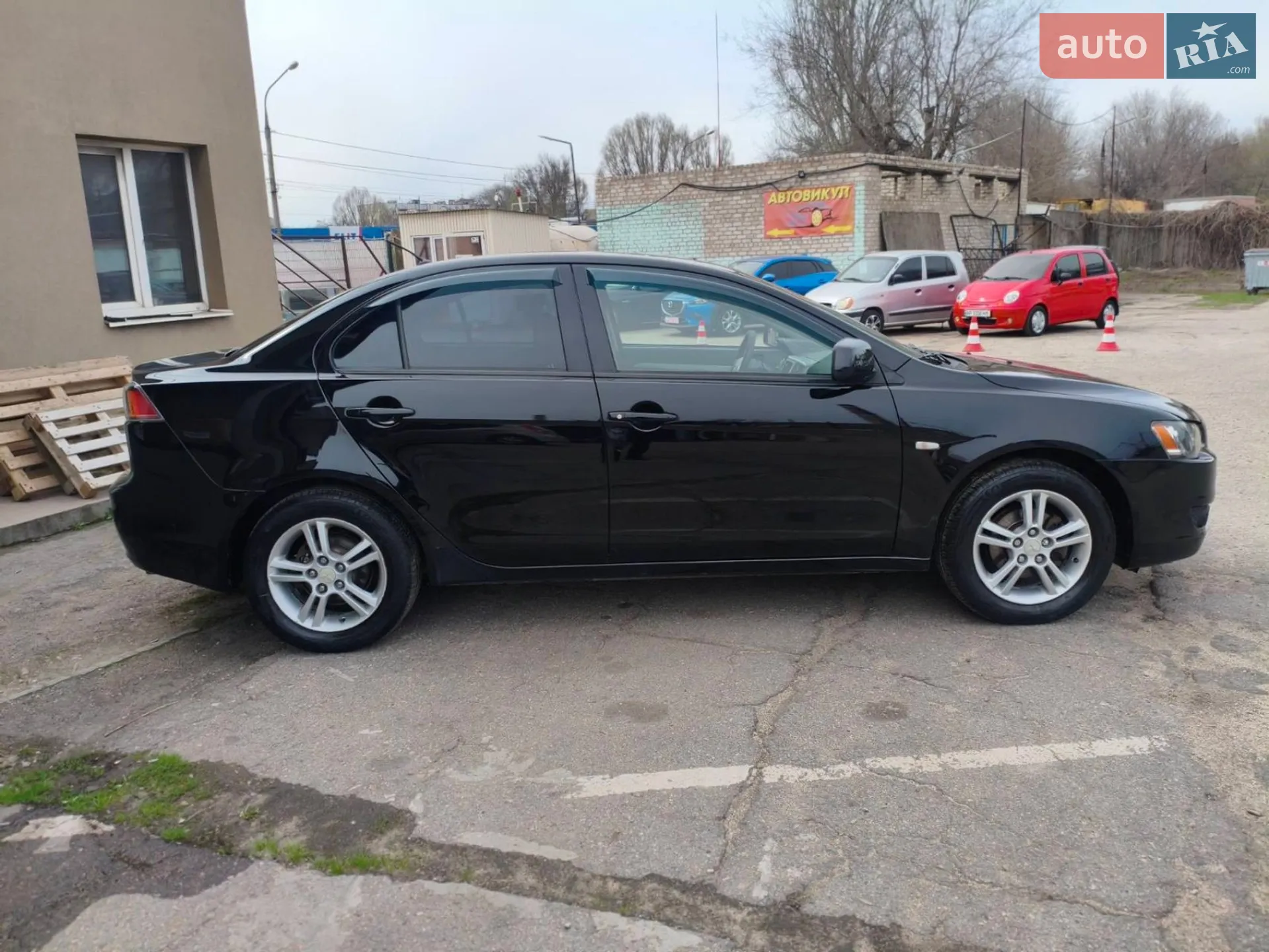 2011 Mitsubishi Lancer - мініатюра 12
