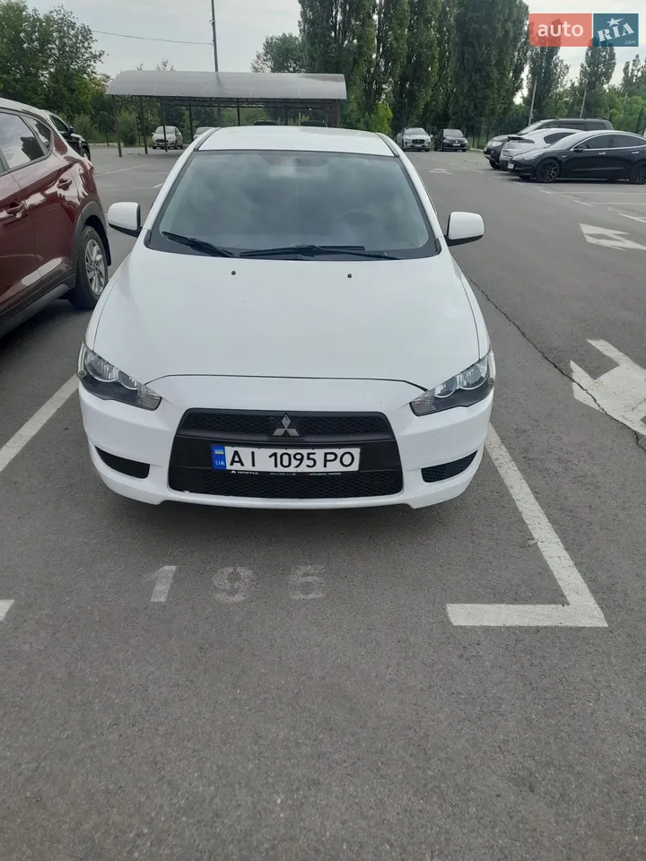 2011 Mitsubishi Lancer - мініатюра 36