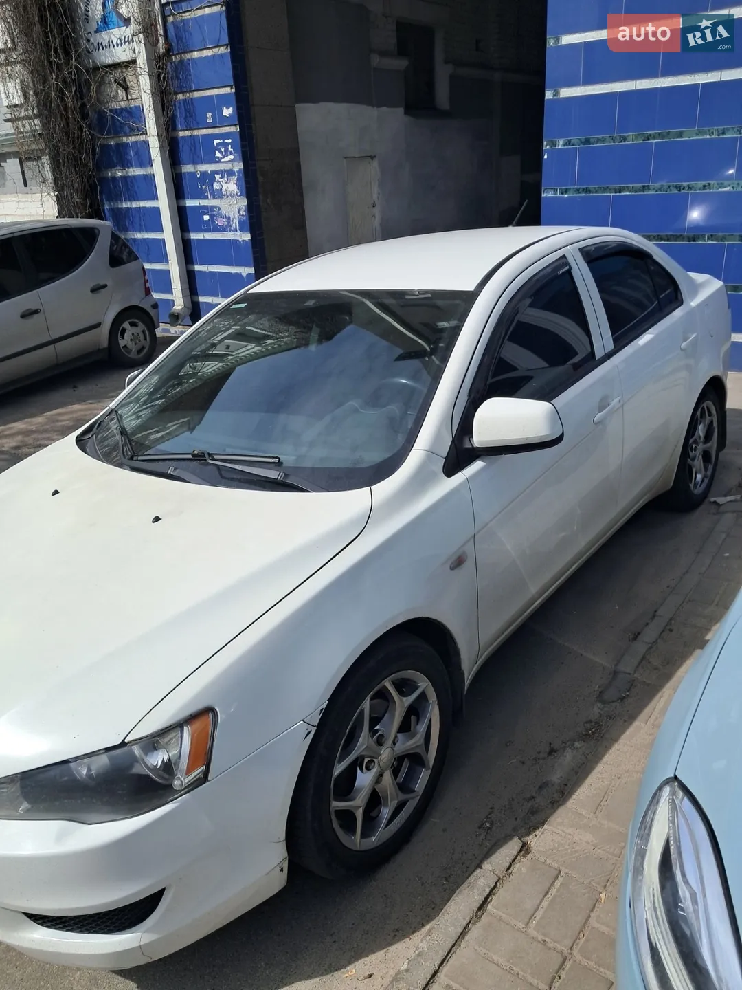 2010 Mitsubishi Lancer - мініатюра 3