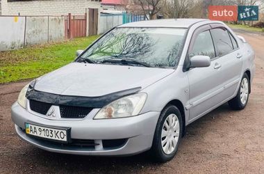 Седан Mitsubishi Lancer 2008 в Киеве