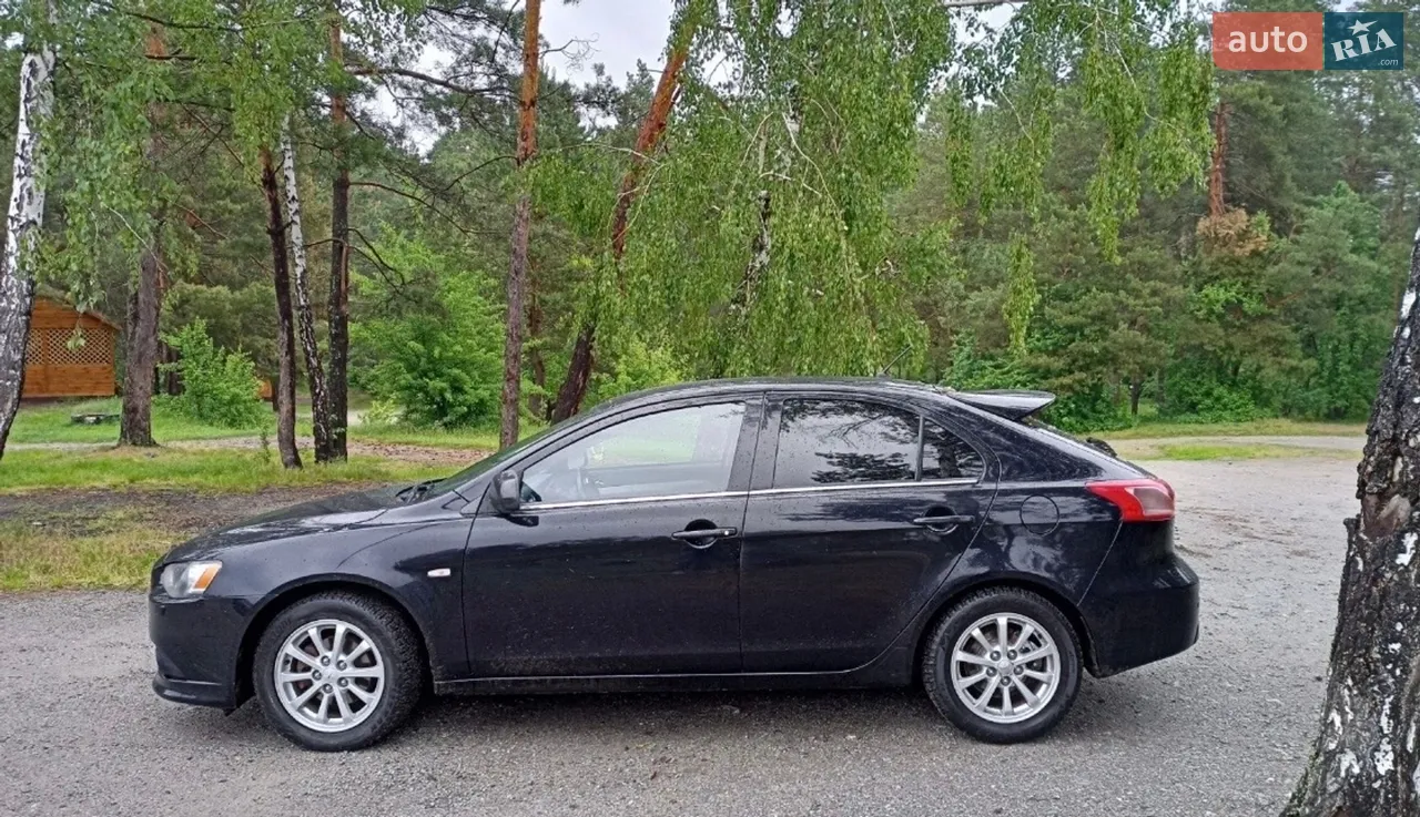 2011 Mitsubishi Lancer - мініатюра 19