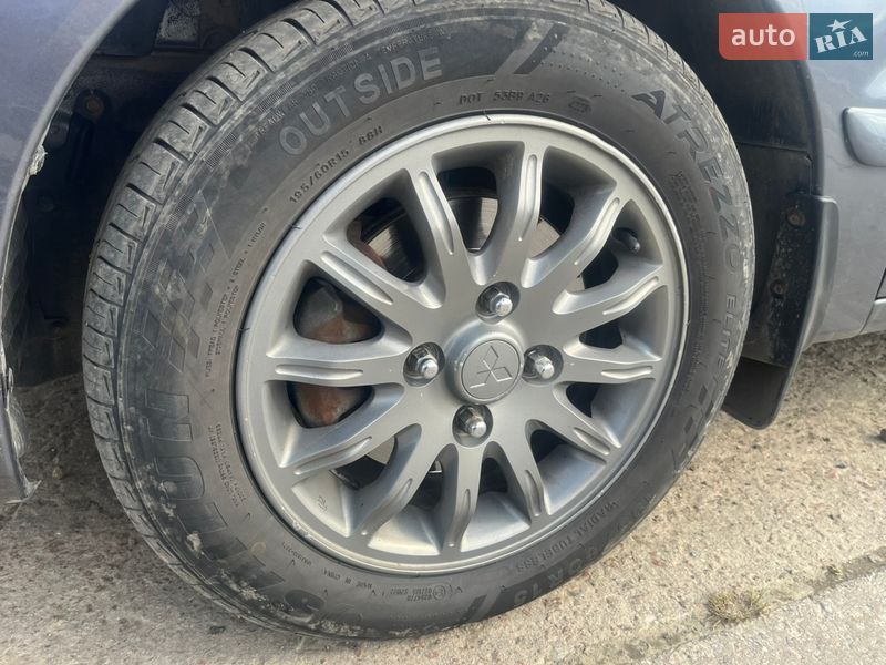 Седан Mitsubishi Lancer 2005 в Косові