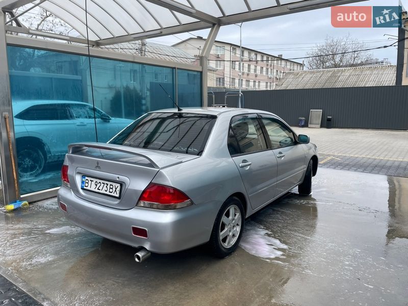 Седан Mitsubishi Lancer 2004 в Одессе фото 7 Седан Mitsubishi Lancer 2004 в Одессе