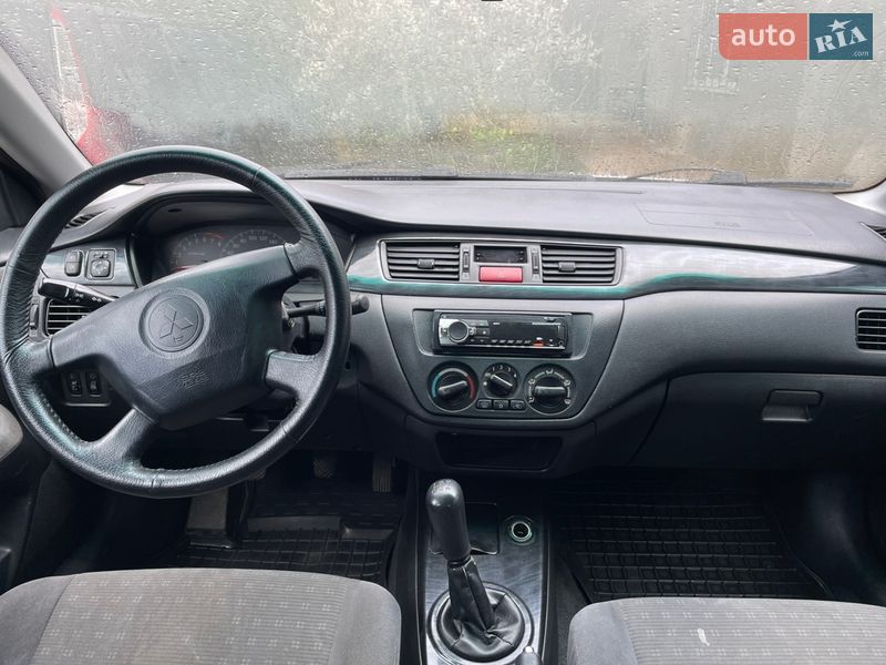 Седан Mitsubishi Lancer 2004 в Одессе фото 30 Седан Mitsubishi Lancer 2004 в Одессе