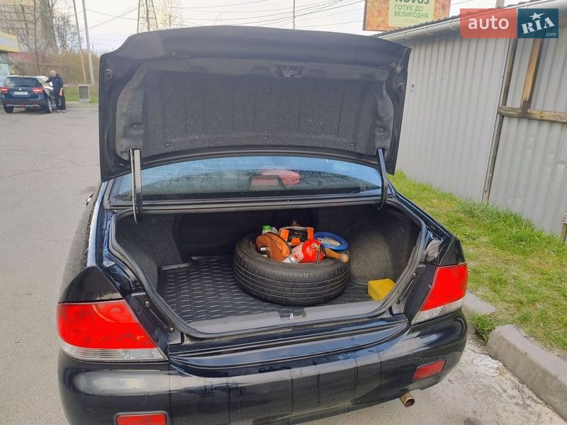 Седан Mitsubishi Lancer 2008 в Вышгороде