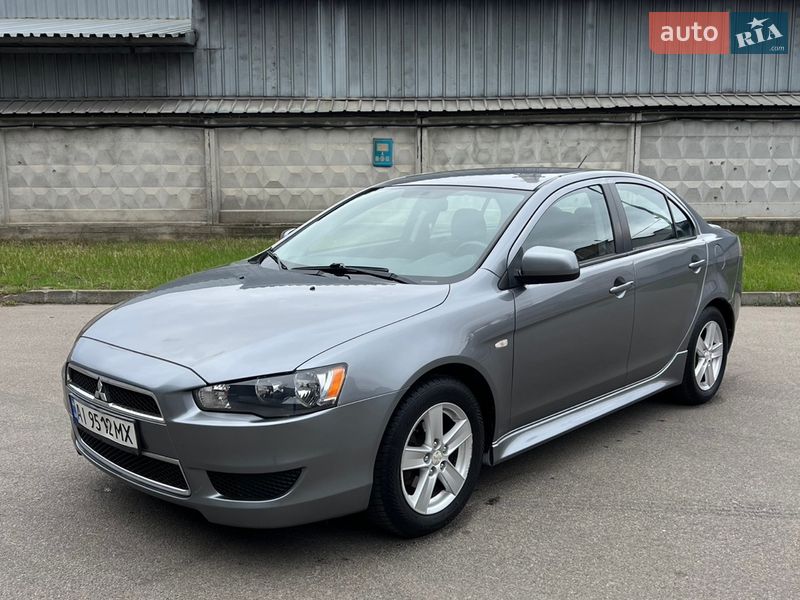 Mitsubishi Lancer 2013