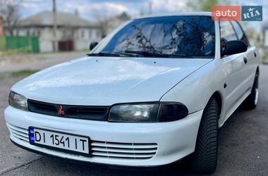 Седан Mitsubishi Lancer 1995 в Кременчуге