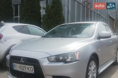 Седан Mitsubishi Lancer 2012 в Киеве