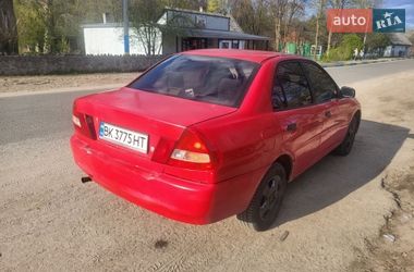 Седан Mitsubishi Lancer 1996 в Старом Селе