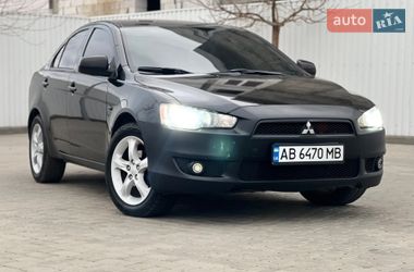 Седан Mitsubishi Lancer 2011 в Гайсине