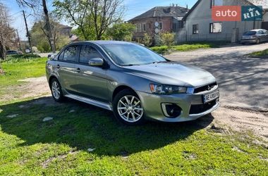 Седан Mitsubishi Lancer 2015 в Днепре