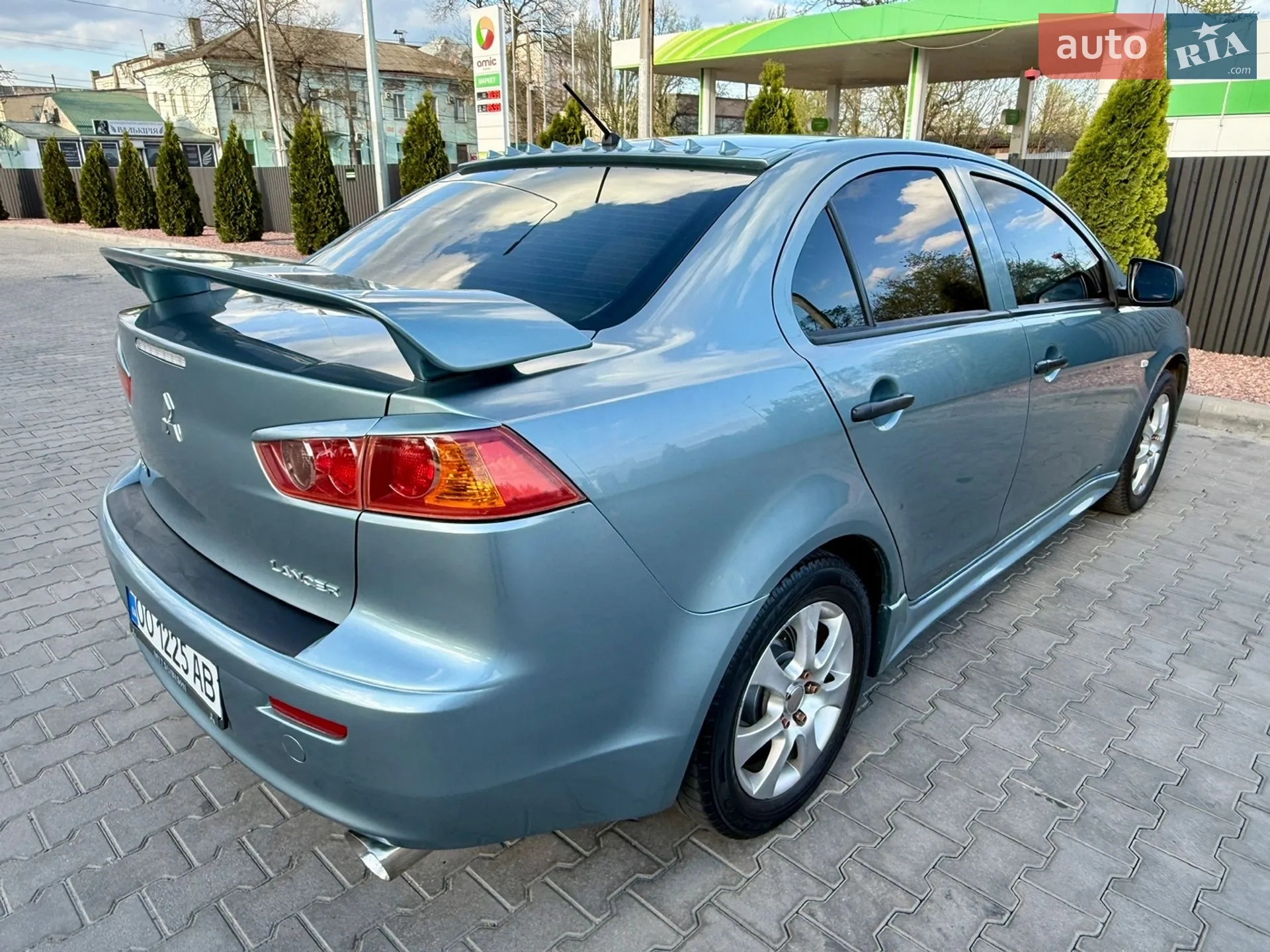 2010 Mitsubishi Lancer - мініатюра 7