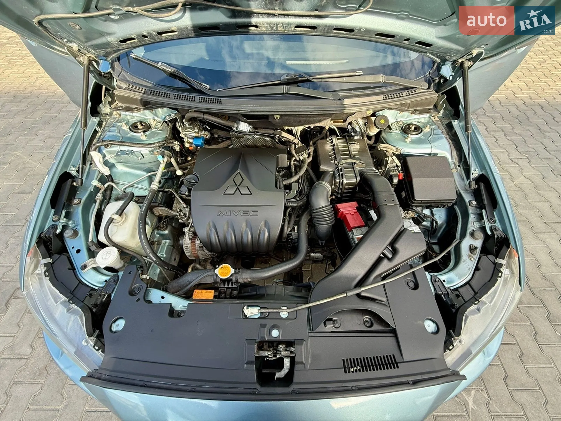 2010 Mitsubishi Lancer - мініатюра 25