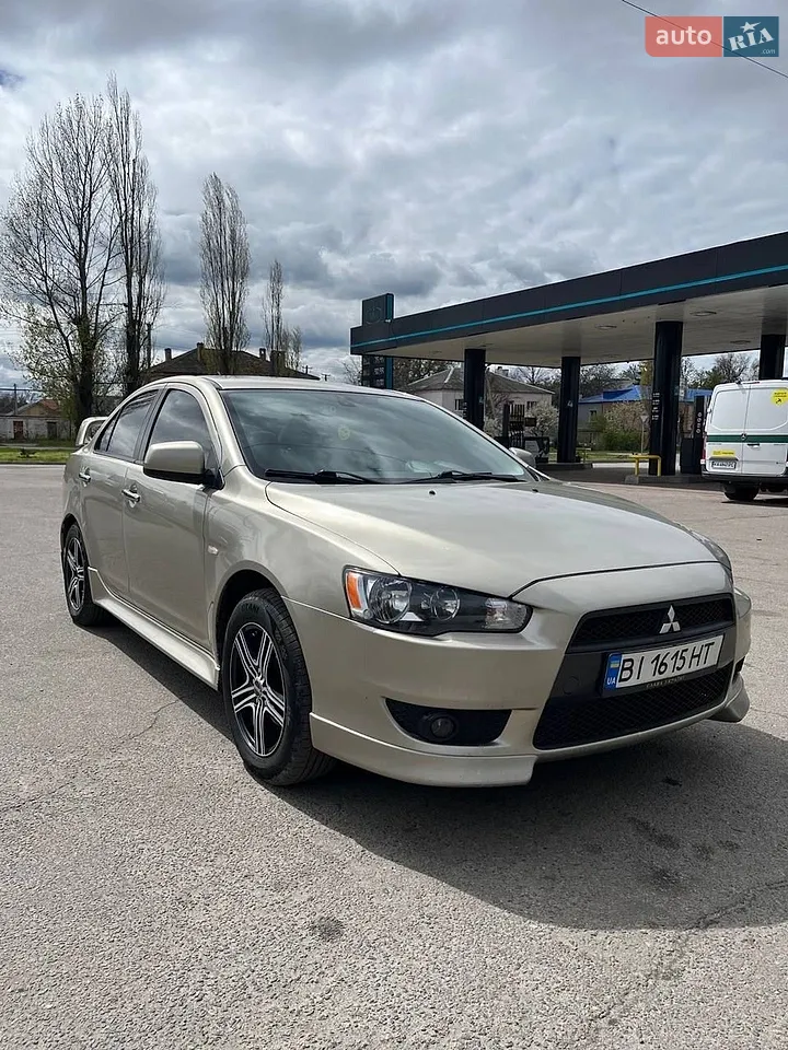 2011 Mitsubishi Lancer - мініатюра 13