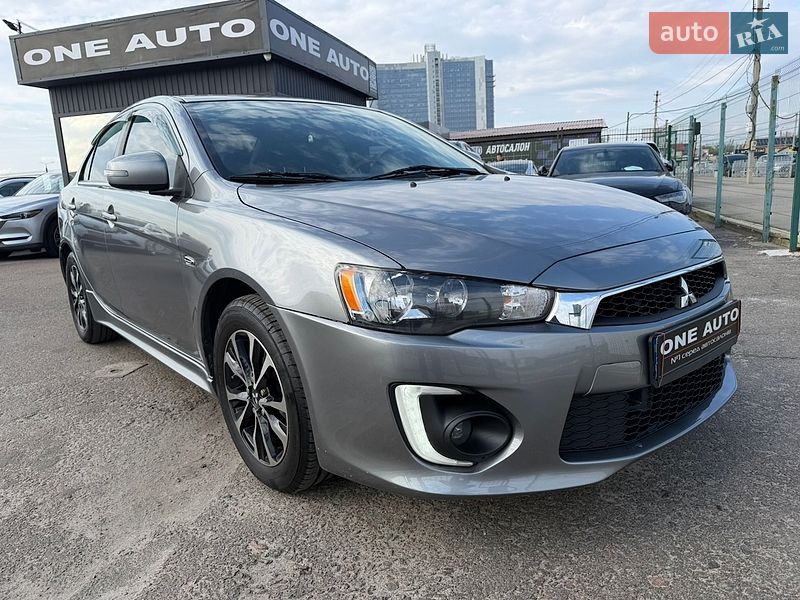 Mitsubishi Lancer 2016