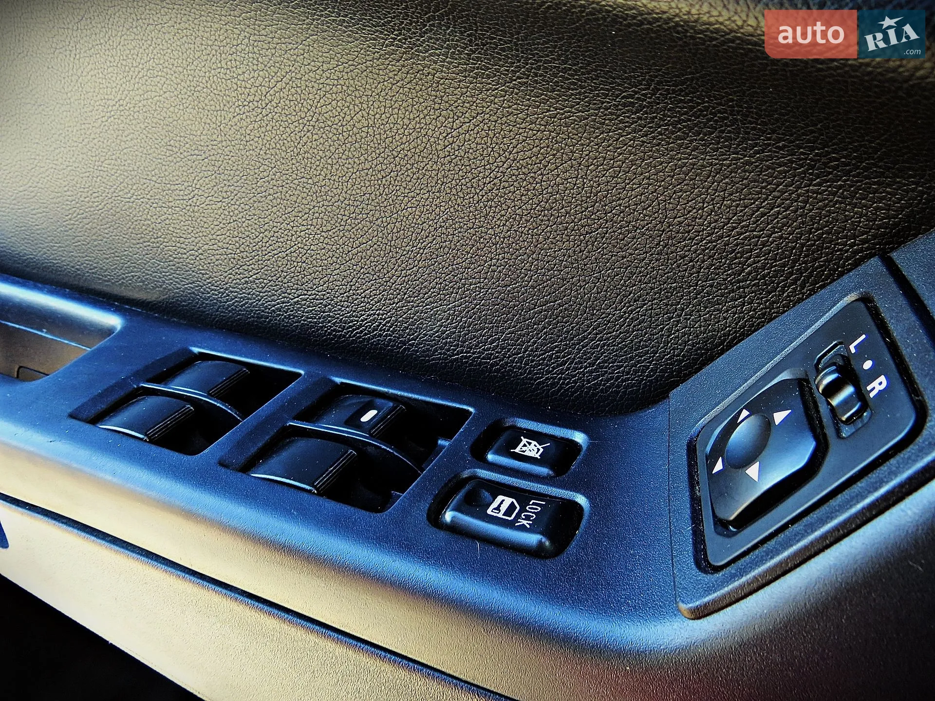 2015 Mitsubishi Lancer - мініатюра 6