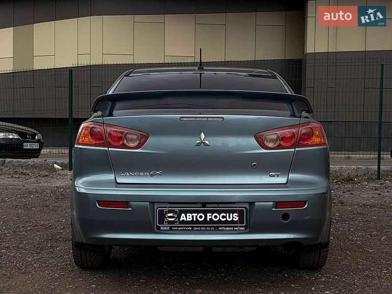 Седан Mitsubishi Lancer 2008 в Киеве
