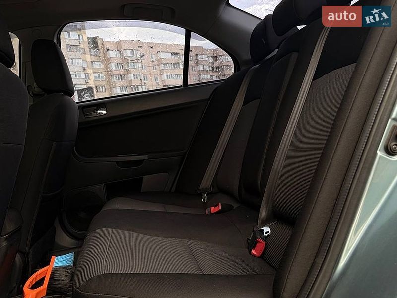 Седан Mitsubishi Lancer 2008 в Киеве