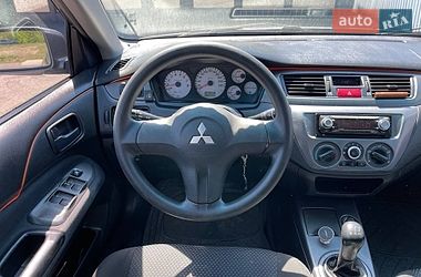Седан Mitsubishi Lancer 2008 в Киеве